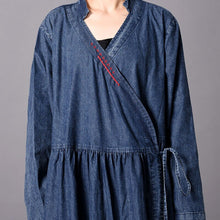 Load image into Gallery viewer, Plus Size Embroidered Denim  Trench Coat