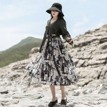 Load image into Gallery viewer, SOOMODA V-neck Loose Vintage Print Dresses