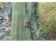 Load image into Gallery viewer, Vintage Print Full Sleeve Button Loose Dress