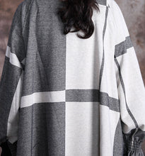 Load image into Gallery viewer, SOOMODA Vintage Patchwork Plaid Stitch Trench