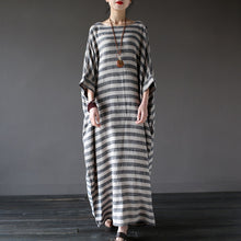 Load image into Gallery viewer, SOOMODA Vintage Batwing Sleeve Striped Dress